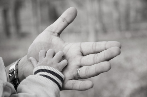 3ª Vara da Infância entrega termos definitivos de adoção nesta quinta