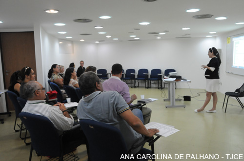Gestores do Fórum participam de curso sobre liderança