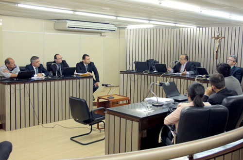 Acordo no TJCE garante pagamento de salários a professores de Alcântaras