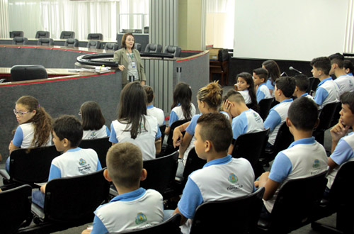 Programa “Justiça e Cidadania” promove visita de estudantes ao Tribunal
