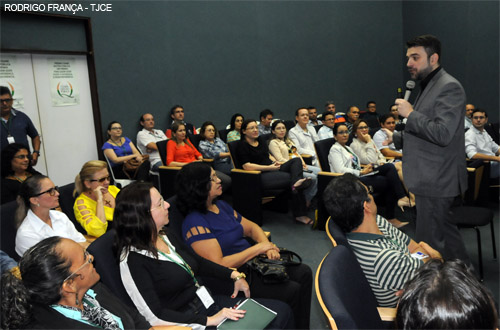 Fórum promove palestra sobre Inteligência Emocional