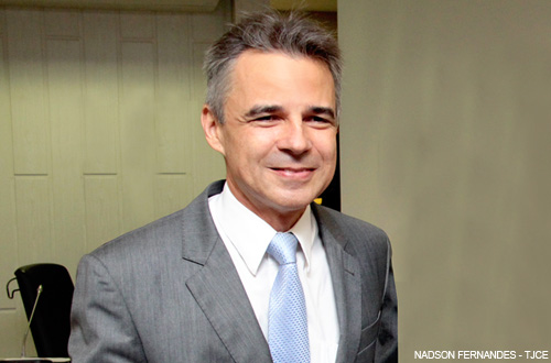 Juiz Heráclito Vieira toma posse como desembargador nesta quinta-feira