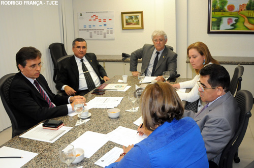 Magistrados planejam estratégias para agilizar julgamento de ações coletivas