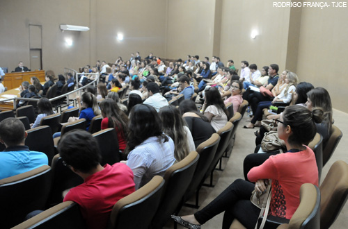 Fórum possibilitará que mais de 500 universitários assistam aos julgamentos da Semana do Júri