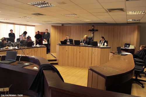 DER é condenado a devolver para empresas de ônibus valores cobrados ilegalmente