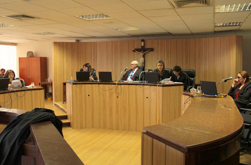 Estado deve pagar R$ 100 mil para agente penitenciário ferido em rebelião no IPPS