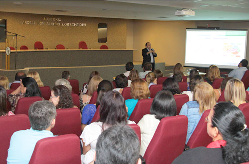 Neurocirurgião explica causas, sintomas e como prevenir AVC