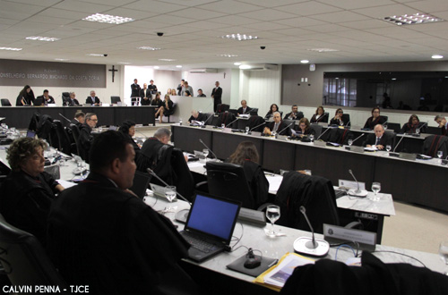 TJCE retifica pena e juiz Chagas Barreto é condenado à aposentadoria compulsória
