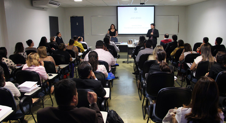 Curso de formação para Juízes Leigos tem início na Esmec