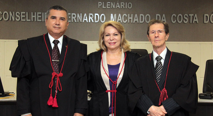 Desembargadores José Tarcílio e Barbosa Filho tomam posse no Órgão Especial