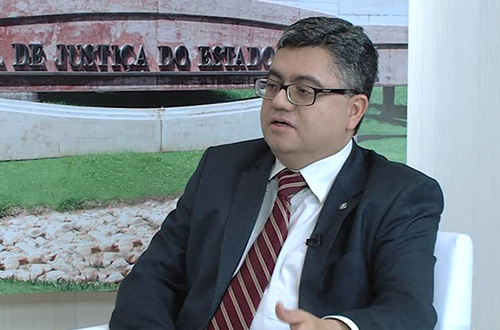 Desempenho do Judiciário cearense em relatório do CNJ é tema de entrevista no programa de TV