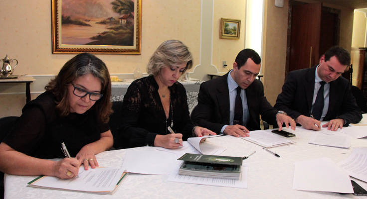 Tribunal de Justiça medeia acordo entre MP, Defensoria e governo estadual