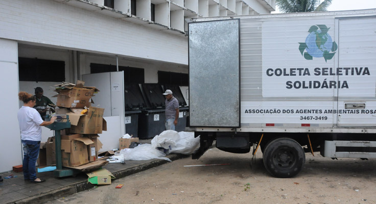 Fórum Clóvis Beviláqua doa mais de 14 toneladas de material reciclável