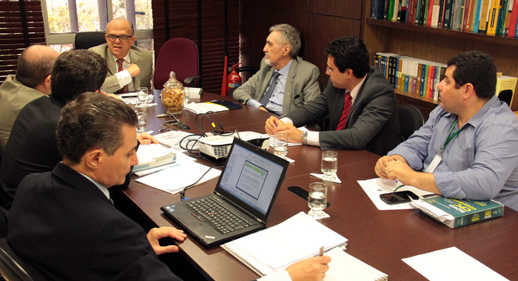 Comissão do TJCE debate sugestões para adequação do Judiciário cearense ao Novo CPC