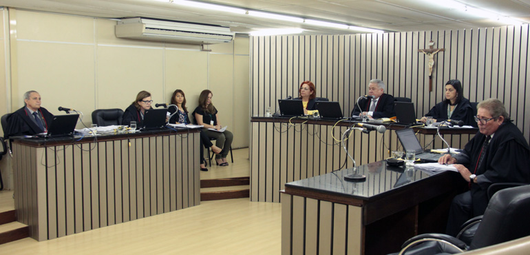 Acusado de traficar drogas em Messejana  deve permanecer preso