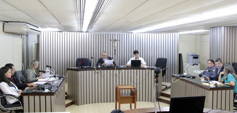 Prefeito de Paraipaba afirma que não dará reajuste salarial para servidores