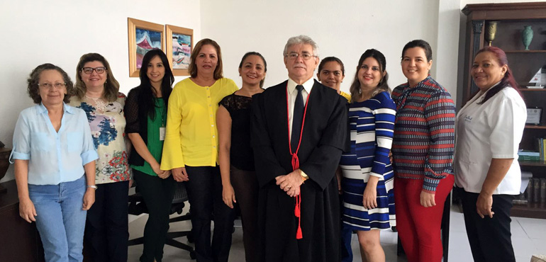 Servidoras do Fórum Clóvis Beviláqua são homenageadas no Dia Internacional da Mulher