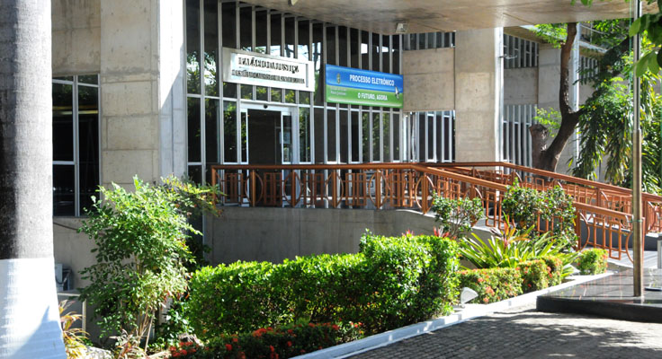 Tribunal empossa juiz para Comarca de Ibicuitinga nesta quinta