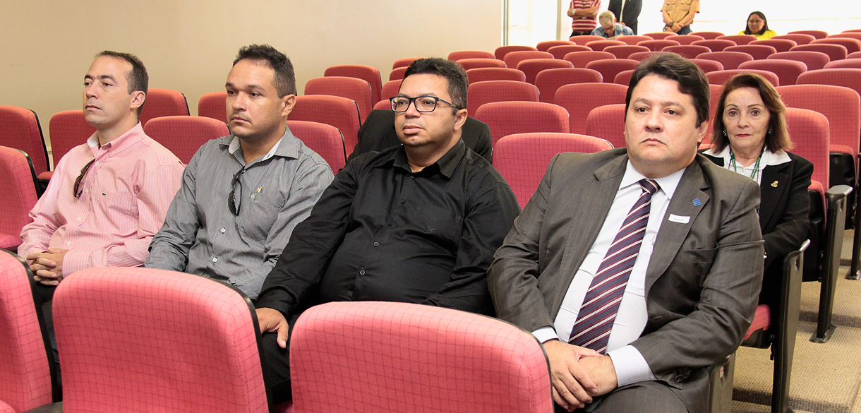 Estudantes da Fametro visitam Tribunal de Justiça