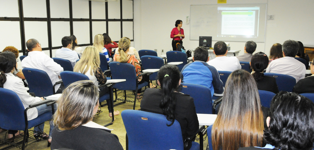 Palestra no Fórum esclarece dúvidas de servidores sobre o novo CPC