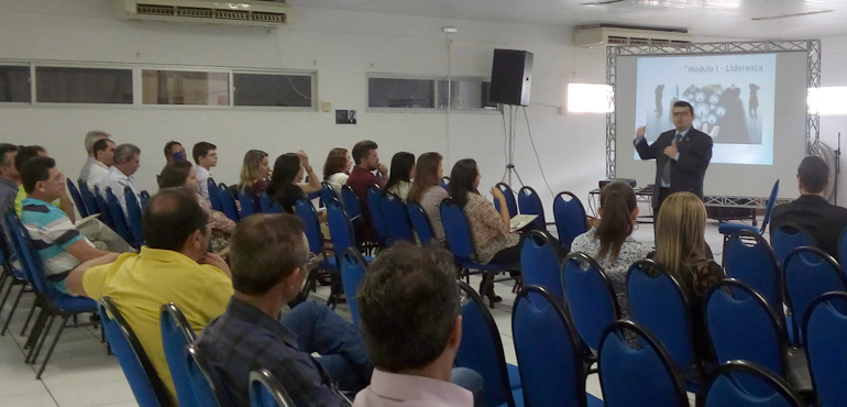 Programa de Desenvolvimento de Gestores é ofertado a servidores da Comarca de Sobral