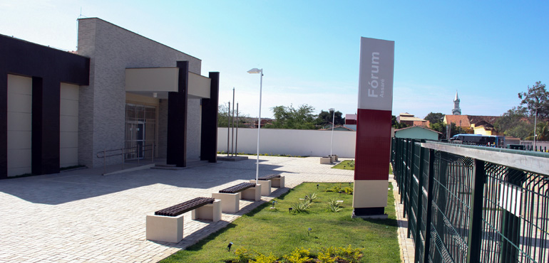 Juíza de Assaré regulamenta recebimento de presos na Comarca