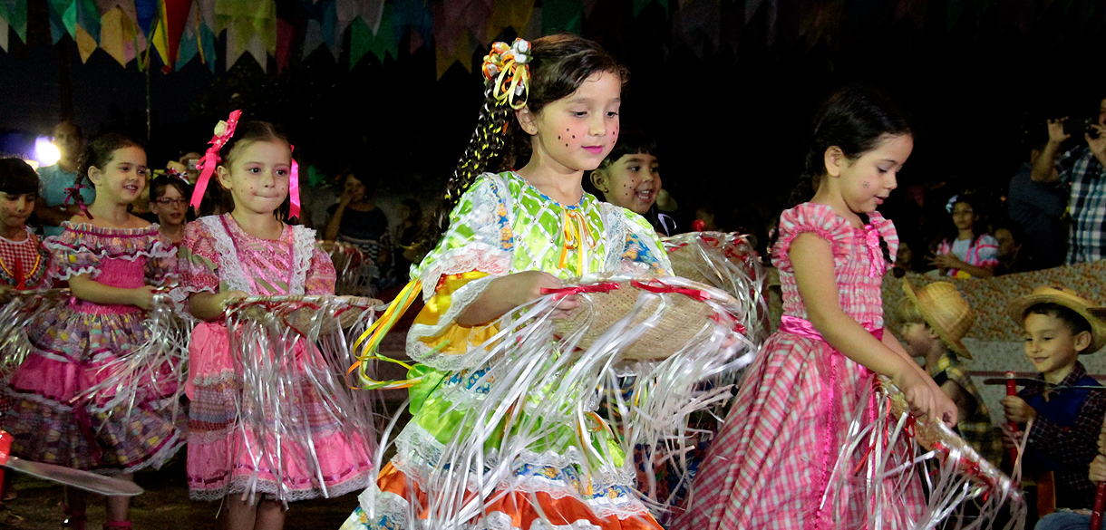 Festa junina da Creche do Judiciário reúne pais e filhos