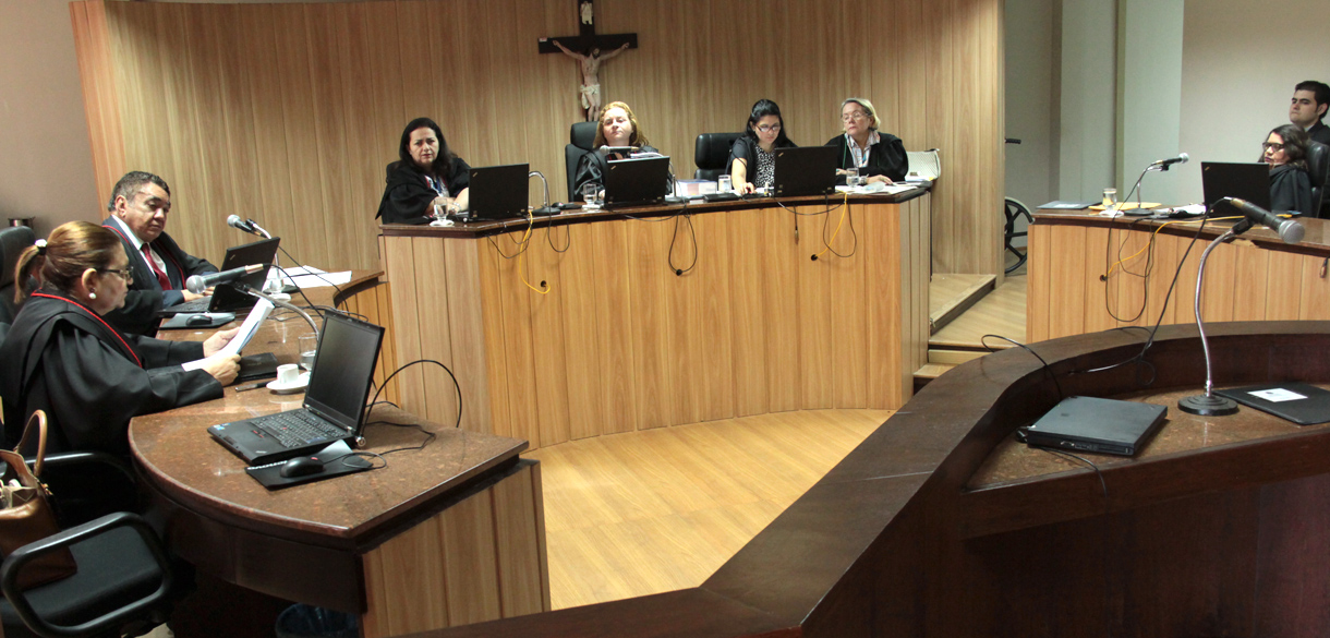 Estado deve pagar R$ 50 mil para família de agricultor que praticou suicídio em cadeia