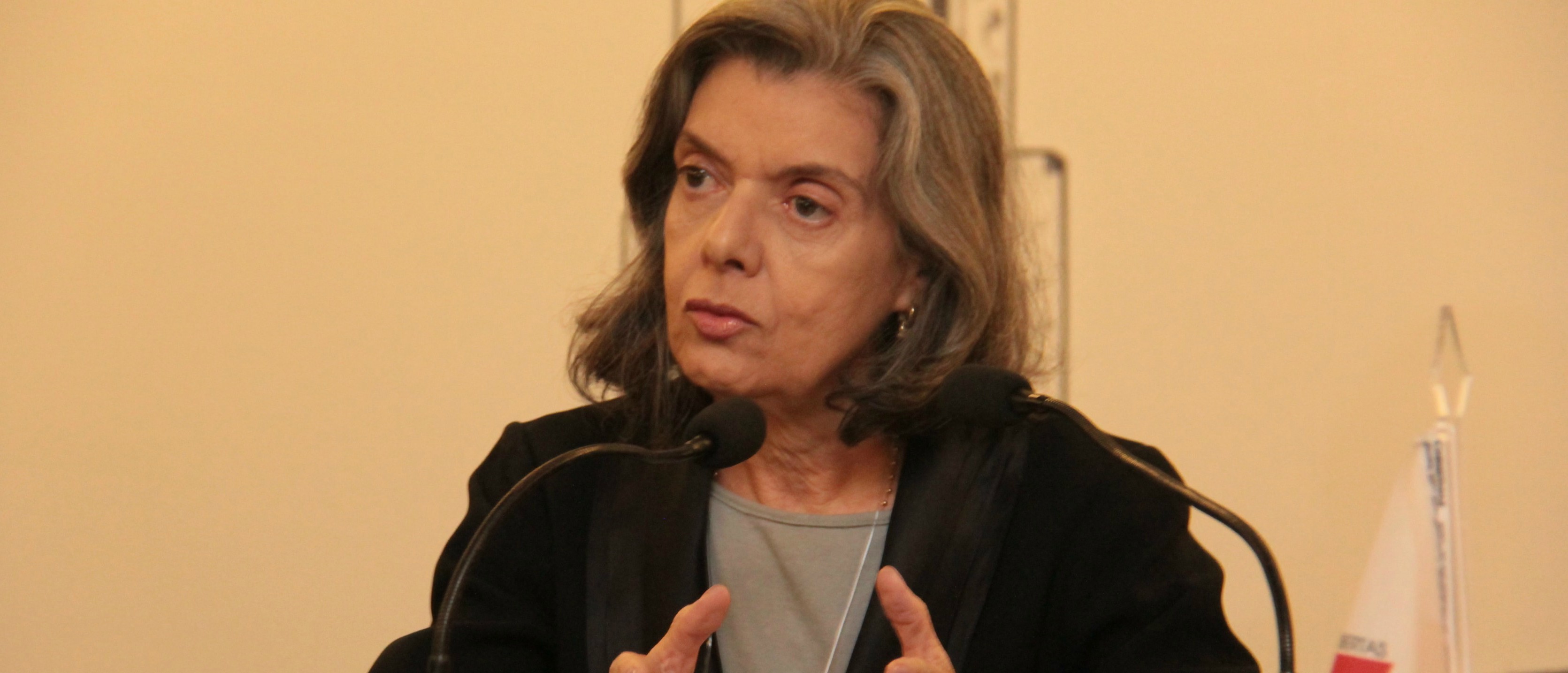 Ministra Cármen Lúcia enaltece a confiabilidade no Judiciário em evento com presidentes de tribunais