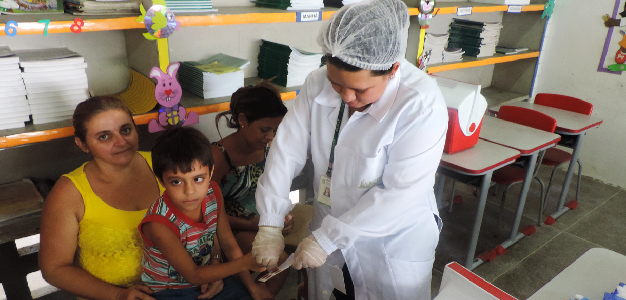 Judiciário realiza mutirão em escola da Barra do Ceará e garante reconhecimentos de paternidade