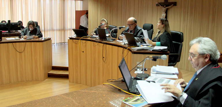 Itaú deve pagar R$ 5 mil de indenização para cliente que teve cobrança indevida