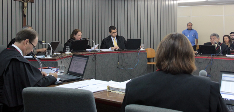 Negado habeas corpus para condenado por tráfico interestadual de drogas