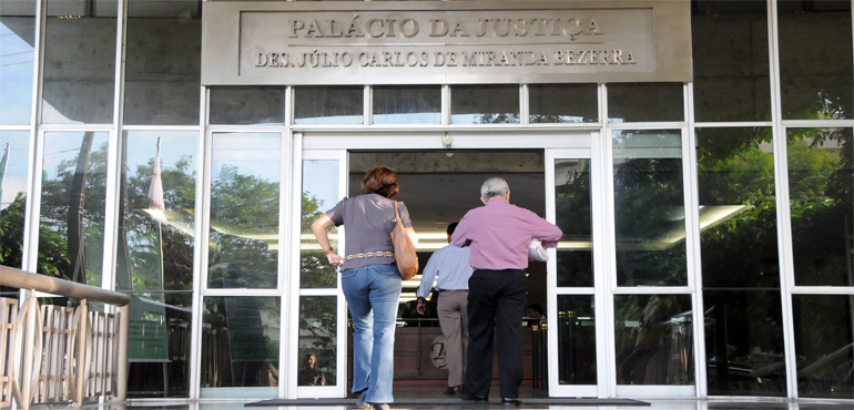 TJCE e Justiça Federal firmam convênio para agilizar serviço de assistência judiciária gratuita