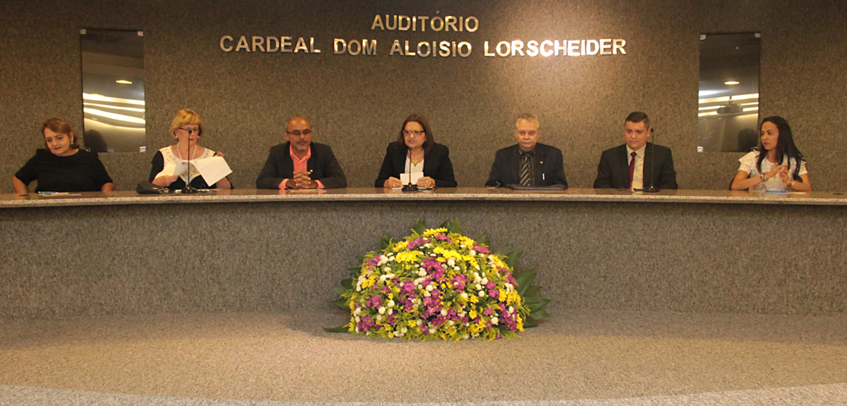 Seminário no TJCE discute prejuízos causados pelo prolongamento do acolhimento institucional