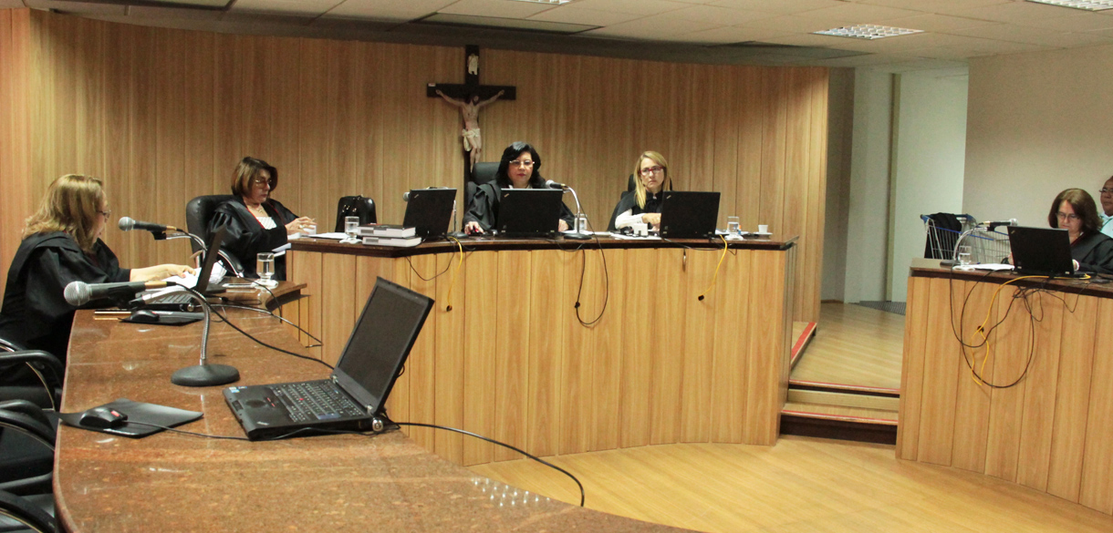 Paciente que teve tratamento negado pela Unimed deve receber R$ 10 mil de indenização