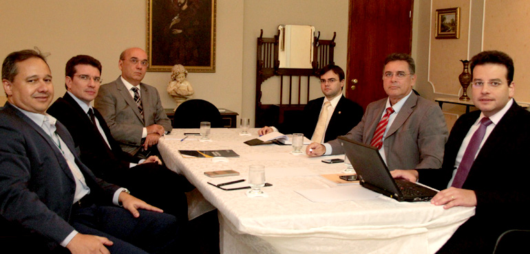 Comissão se reúne no TJCE e prepara transição da nova Direção do Judiciário estadual