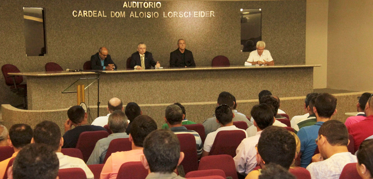 Aprovados em seleção para agentes de proteção participam de capacitação no TJCE