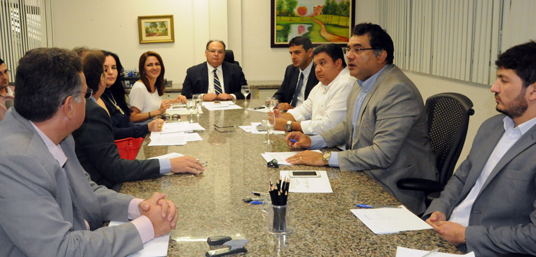 Diretor do Fórum se reúne com juízes coordenadores para traçar ações de trabalho