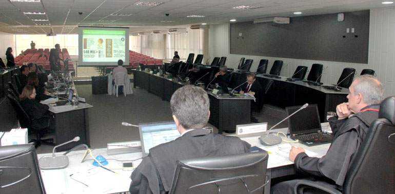 Projeto para priorizar julgamento de réus com vários processos é apresentado para desembargadores