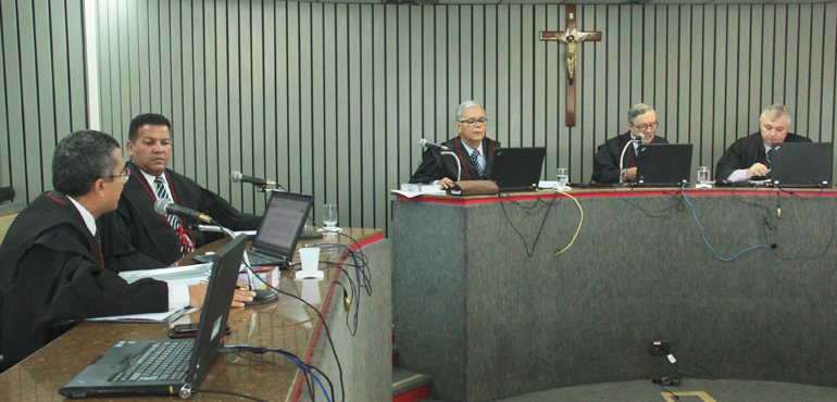 Preso com arma e droga tem pedido de liberdade negado