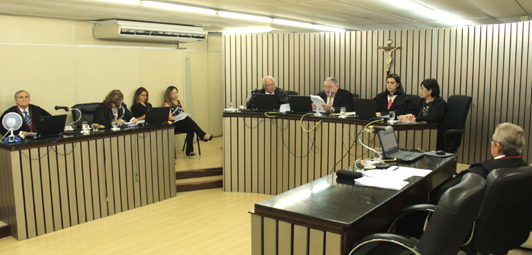 Novo pedido de vista suspende julgamento do processo de ambientalista