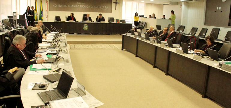 TJCE lamenta falecimento do desembargador Francisco Barbosa Filho