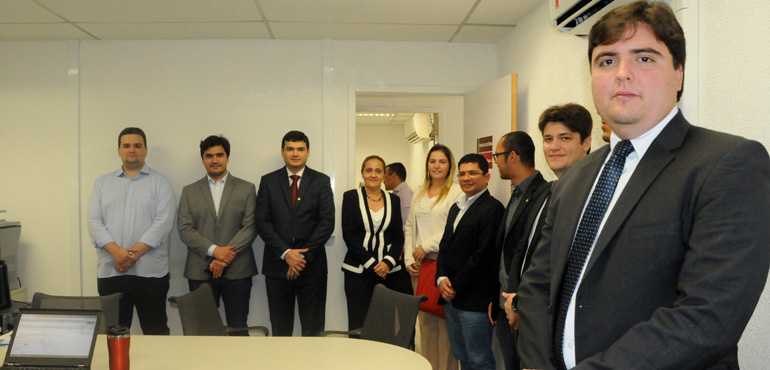 Juízes do Curso de Formação Inicial visitam instalações da Vara de Custódia de Fortaleza