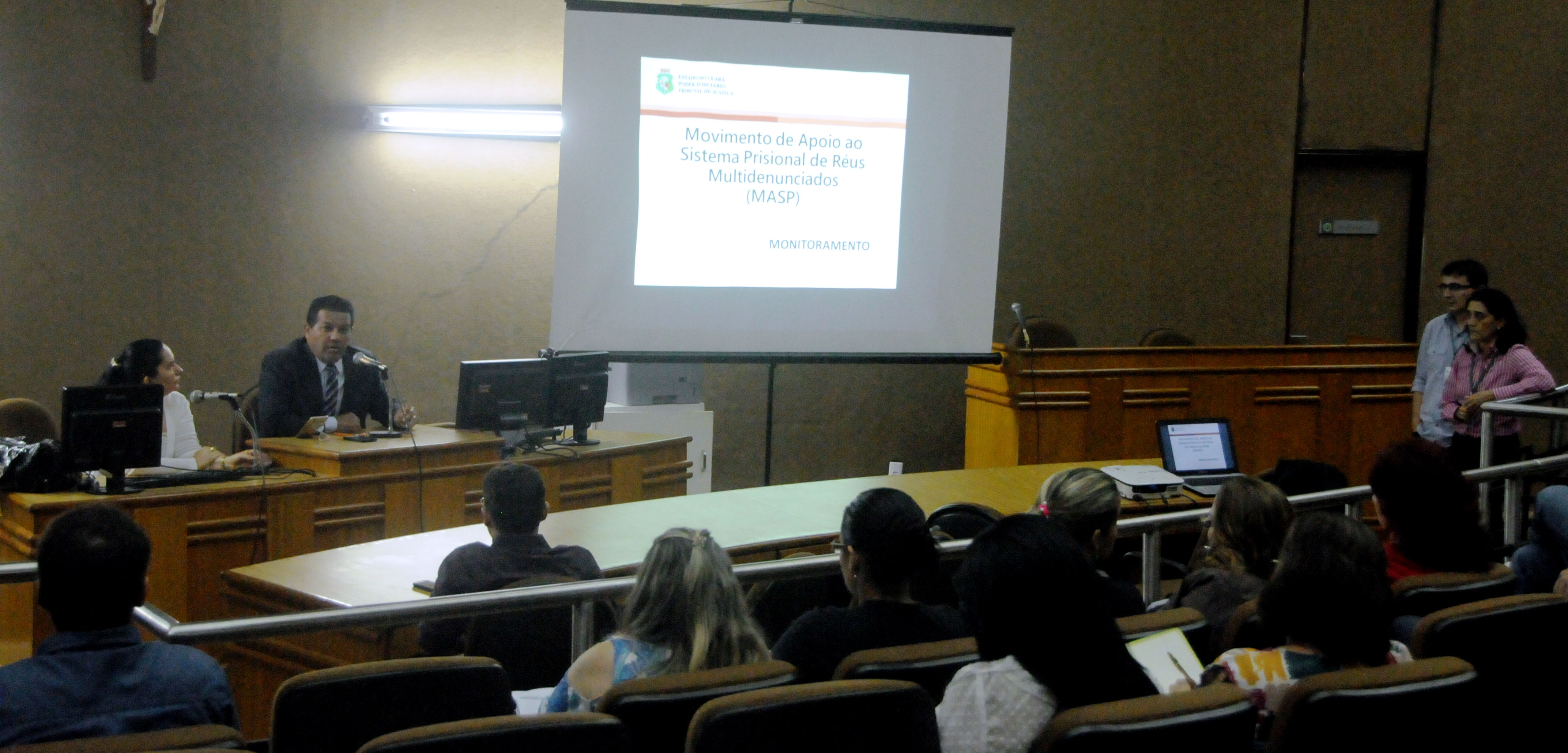 Juízes da área criminal participam de reunião  sobre programa do Masp