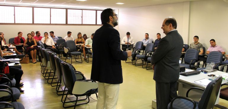 Polêmicas envolvendo sentenças cíveis estão sendo discutidas no Curso de Formação