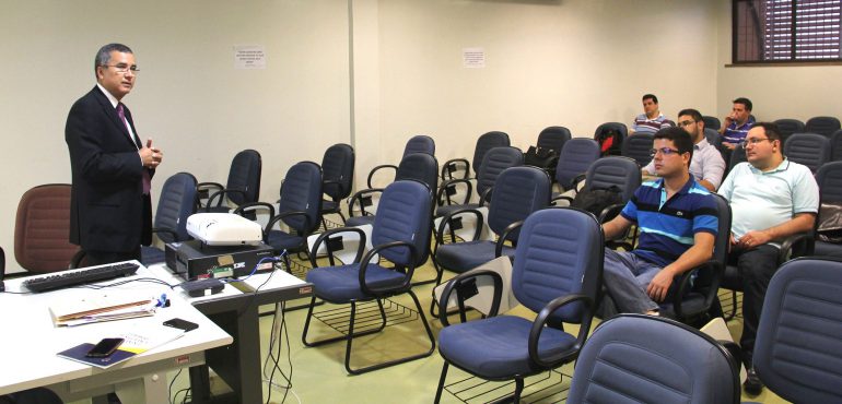 Desembargador Tarcílio fala sobre segurança para os juízes do V Curso de Formação