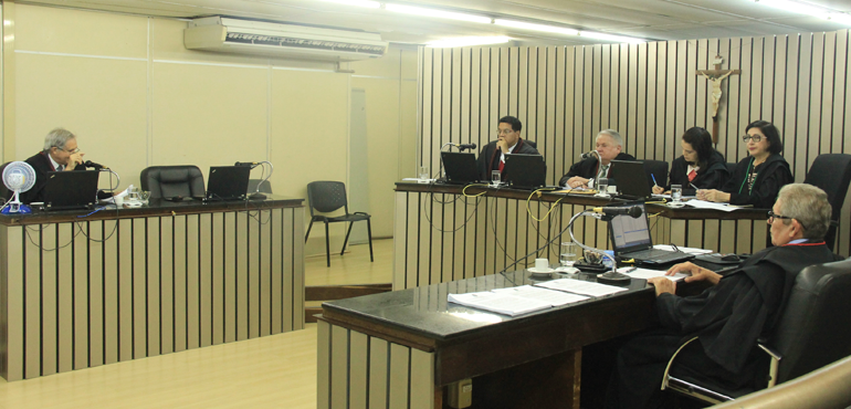 Mantida condenação de ex-PM acusado de assaltar homem em agência bancária de Acopiara