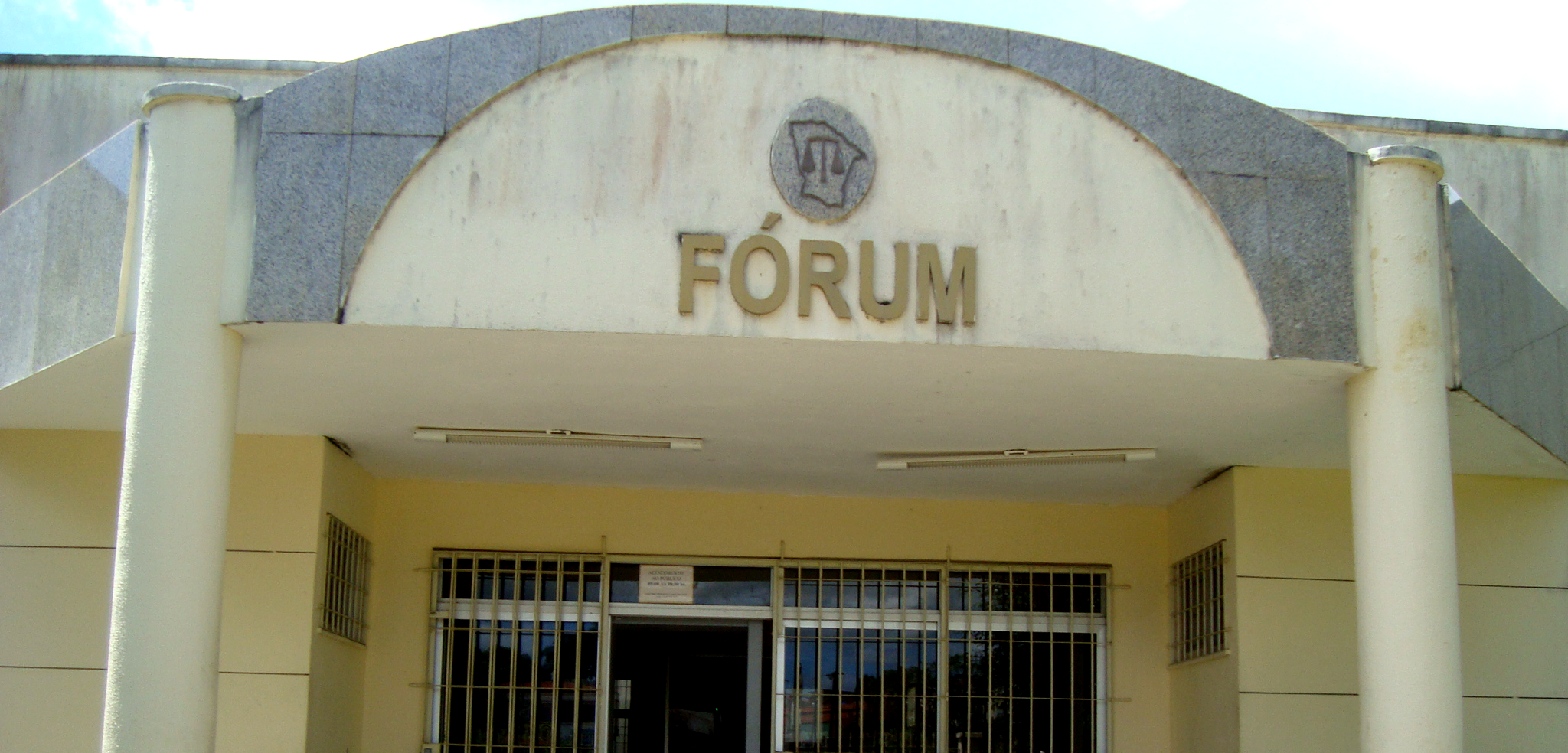 Ex-prefeito de Palmácia é condenado por improbidade e perde direitos políticos por três anos