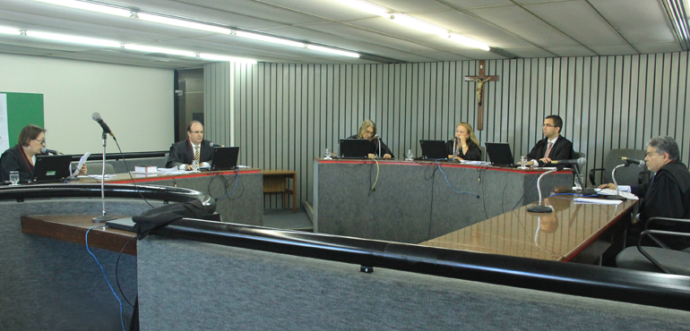 Colegiado da 1ª Câmara Criminal do TJCE julga 1.008 processos em seis meses