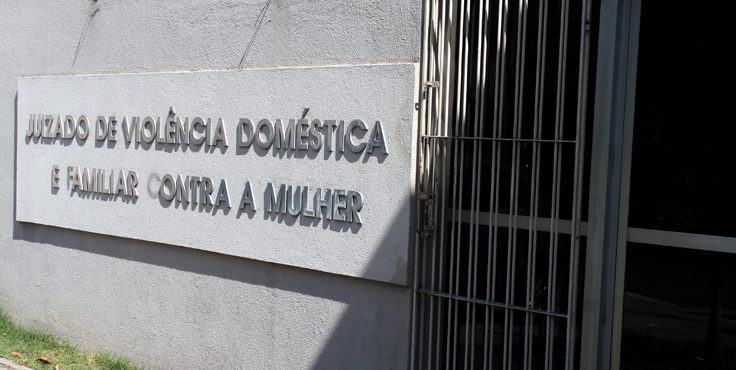 Juizado da Mulher programa atividades para conscientizar população sobre violência doméstica